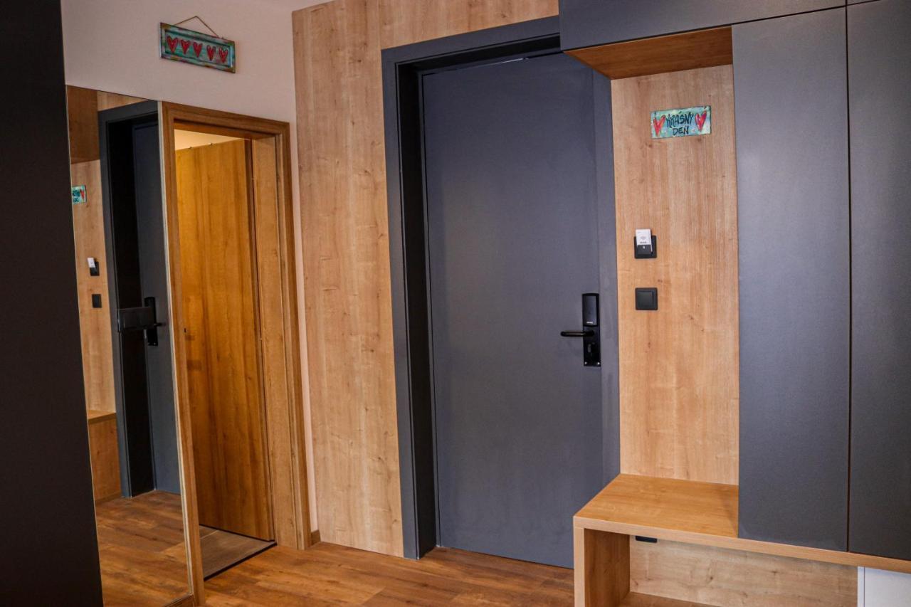 Apartman Nisa - Ovruc Strbske Pleso Exterior photo